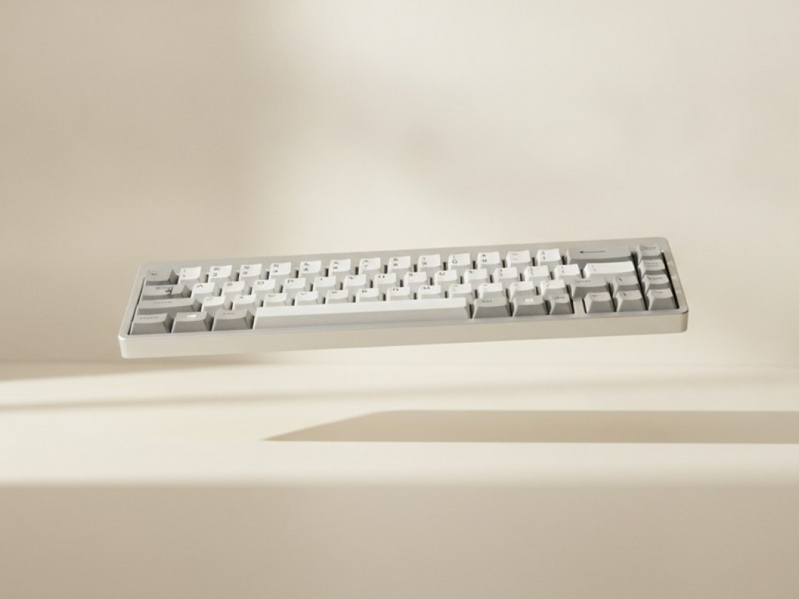 Air Series keyboard workspace